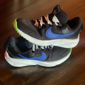 Nike Star Runner Toddler shoes